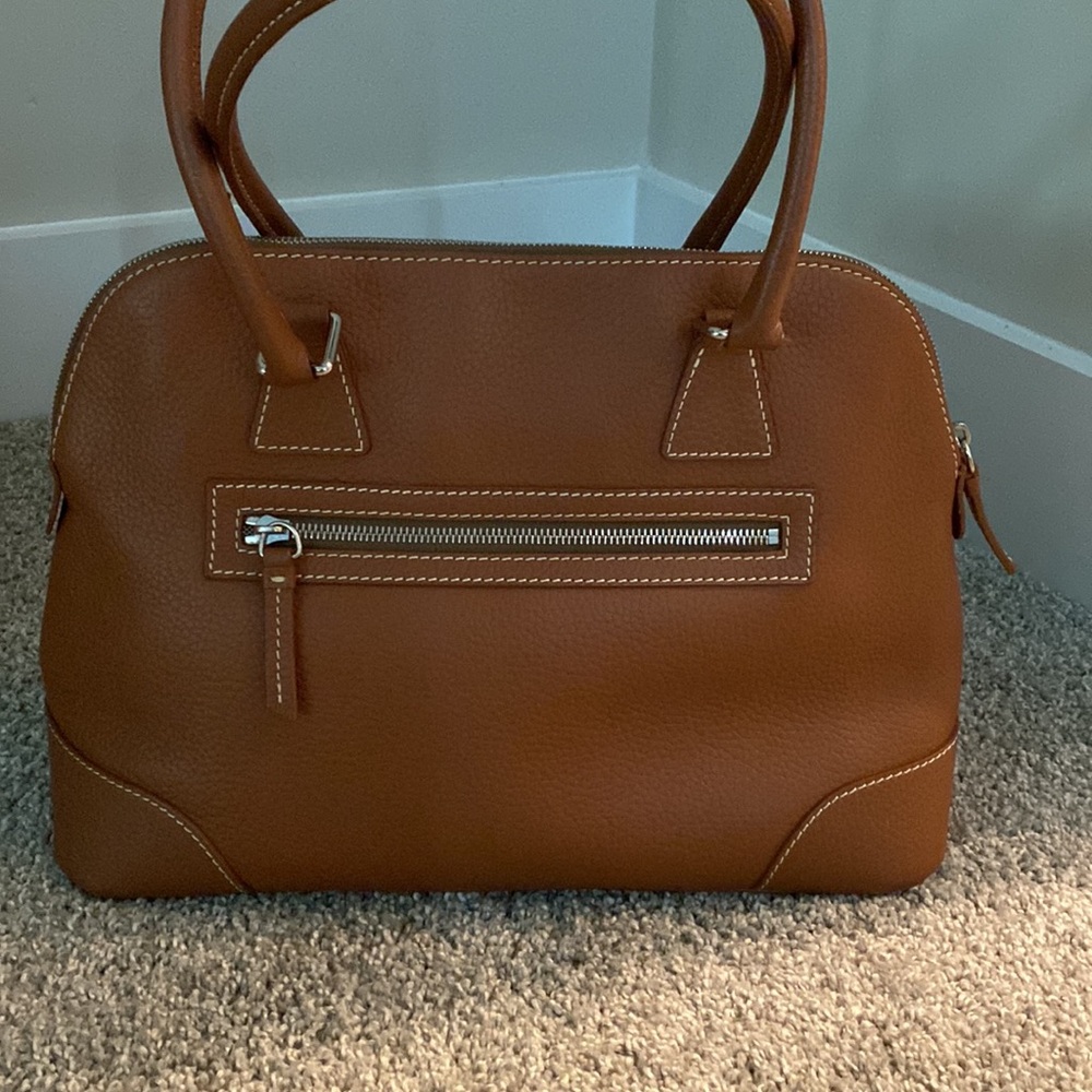 Dooney and Bourke leather bag - Picture 2 of 4